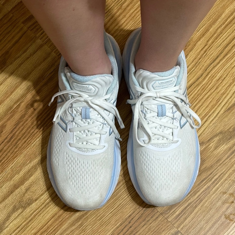 New Balance Fresh Foam More Size 11 Women's